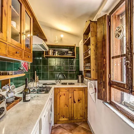 Homehouse Garofano - Rione Monti - Colosseum Apartamento Roma