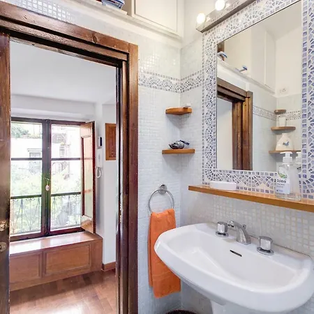 Apartamento Homehouse Garofano - Rione Monti - Colosseum Roma